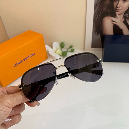 ルイヴィトンサングラス正面デザイン